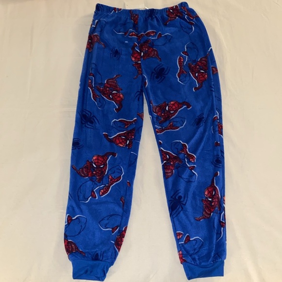 Spider-man Fleece Pajama Set with Socks - Picture 3 of 8